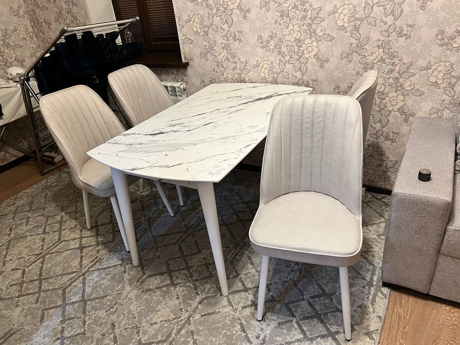 Кухня стол стул. Oshxona uchun stol stul