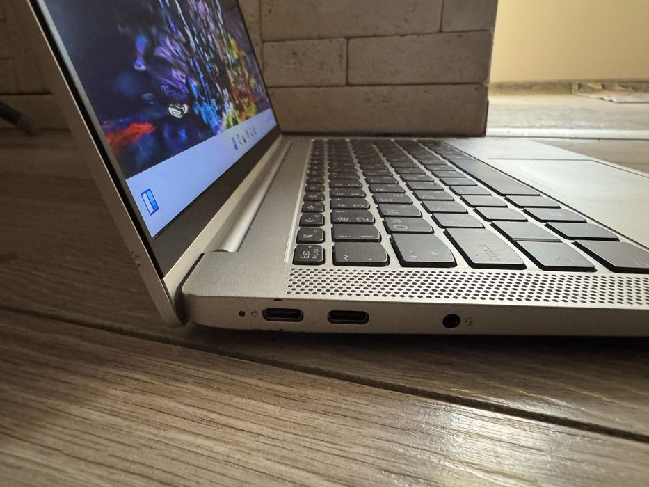 LENOVO IdeaPad 5G 14Q8X05