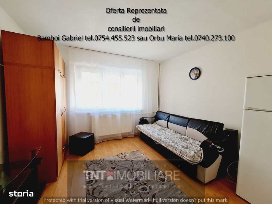 Garsoniera de vanzare zona Podu Ros-Piata Nicolina