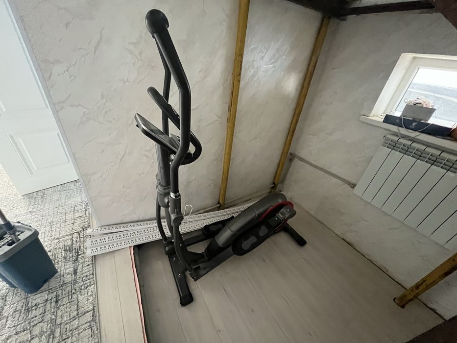 Эллиптический тренажер