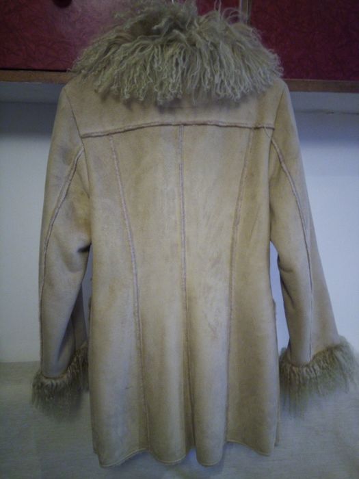 Дамски къс кожух