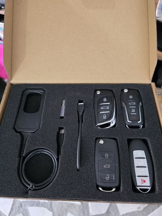 Програматор ключей LAUNCH