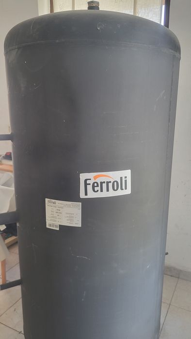 Pufer 800L    caracteristici in poza !