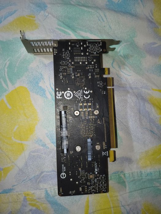 Placa video gaming LP Low Profile MSI GTX 1050 Ti 4 gb ddr5 128 biti