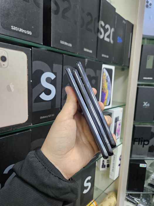 Samsung s23 8/256Gb va s21 s22