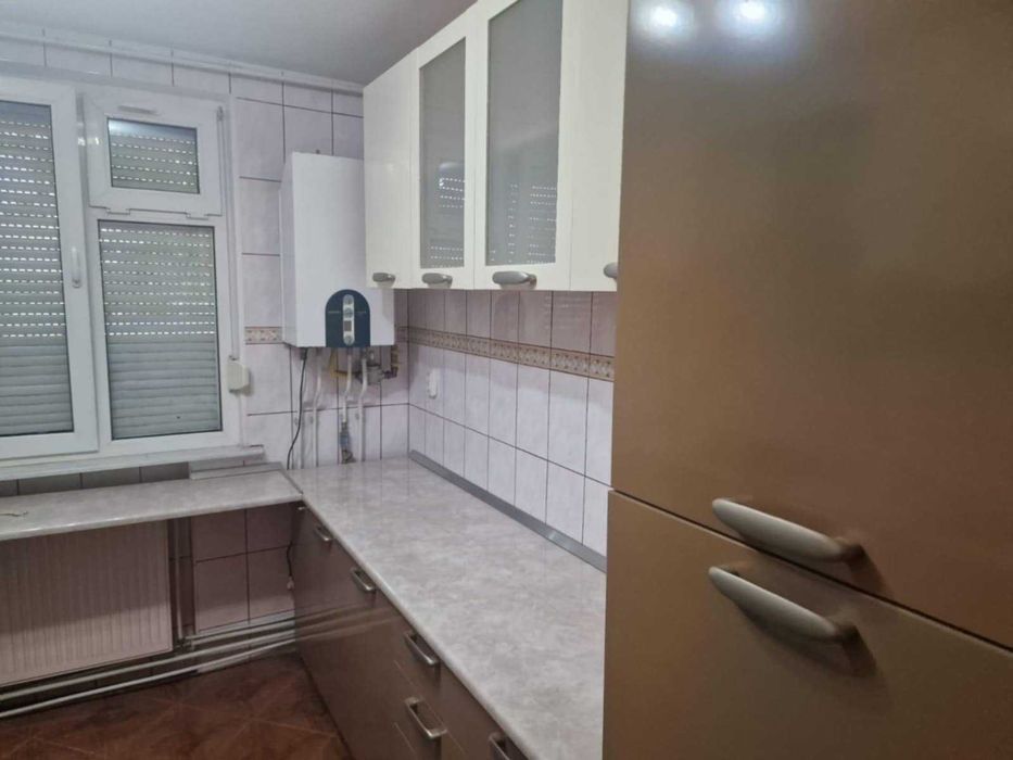 Ap 3 Cam Maratei renovat grădiniță floare de colt 80mp.parter balcon