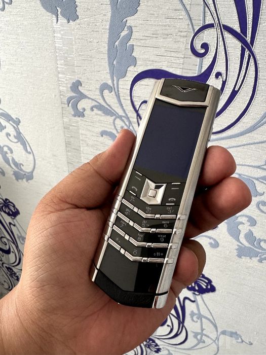 Vertu Signature S