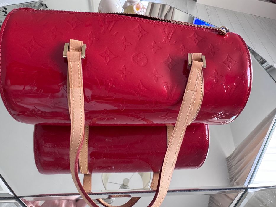 Geantă Louis Vuitton Papillon 30 Monogram Vernis ORIGINALĂ - Ca Nouă