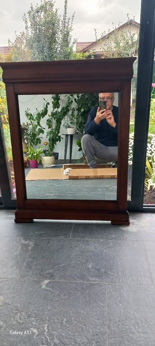 Oglinda cu mărimea de 90cm  /70cm