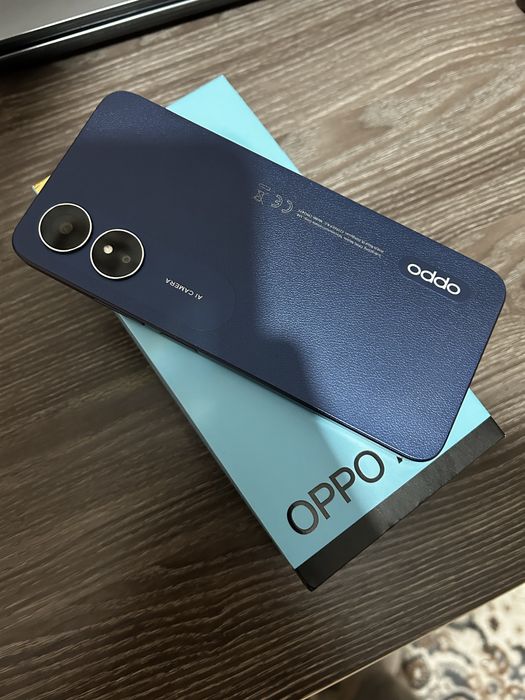 Телефон смартон Oppo a17
