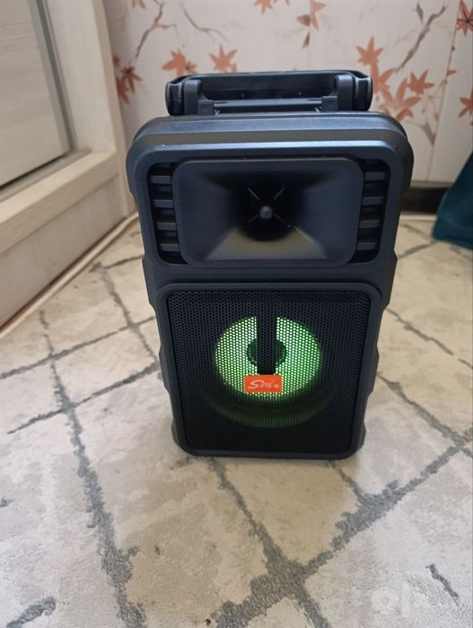 Продается калонка Bluetooth