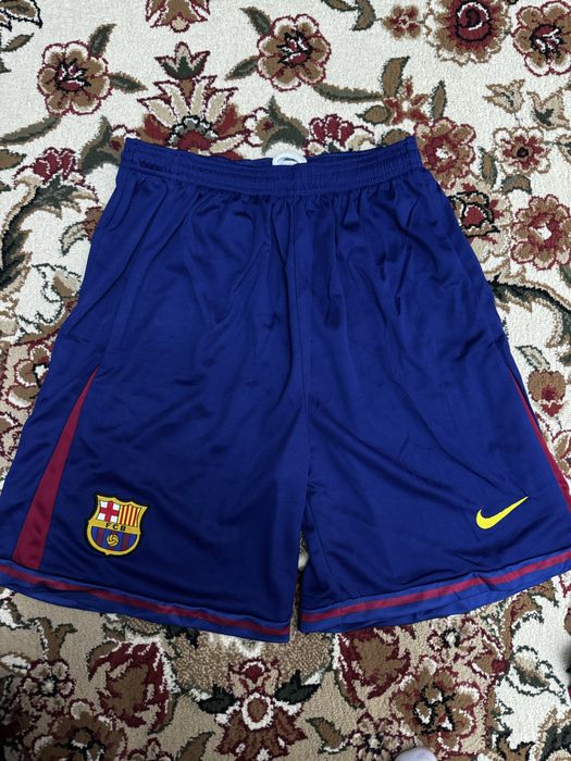 Futbol forma va butsi