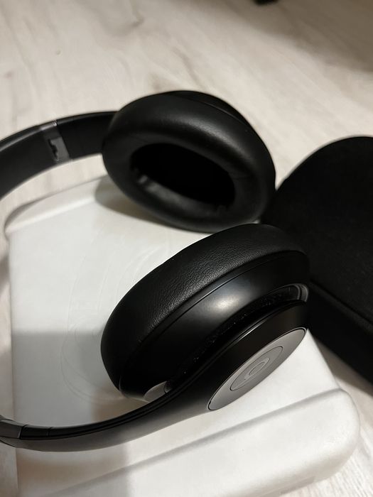casti beats studio pro