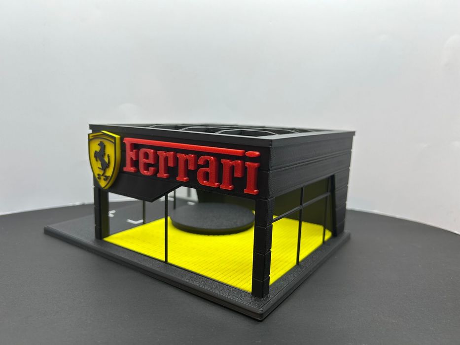 Dioramă Ferrari – 1:64 | Showroom Premium pentru Colecționari