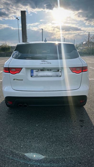 Jaguar F-PACE 2.0D AWD 180 CP | 4x4 | Panoramic