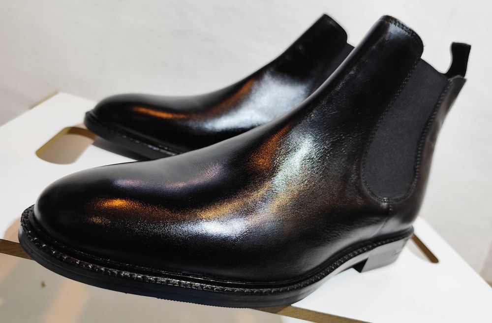 Ghete chelsea 42.5 43 plain toe Walk London NOI piele naturala moale