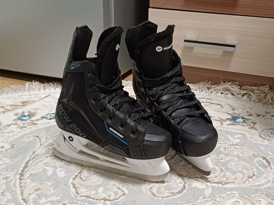 Продам коньки Nordway