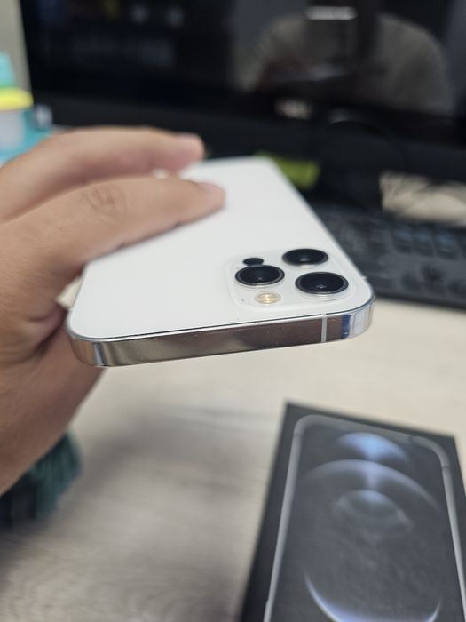 iPhone 12 Pro 128GB Silver (320$) — ideal holat