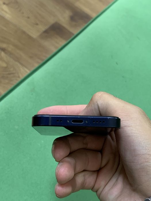 Продам iPhone 12 mini, 64 gb