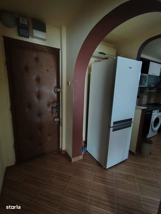 Apartament 2 camere decomandat in Aleea Trandafirilor