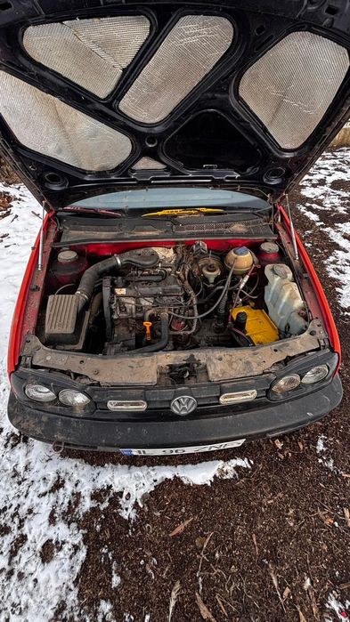 Vând Volkswagen golf 3