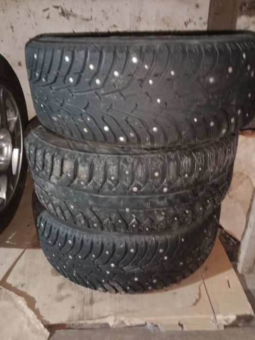 Продам резину с дисками