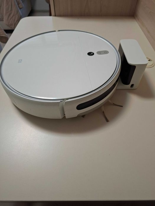 Робот за почистване Mi robot