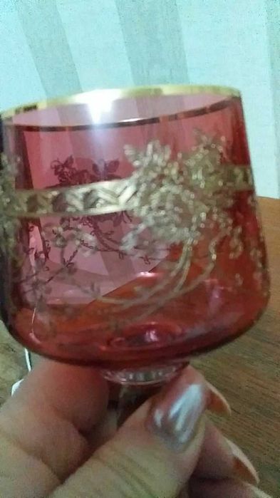 Хрустальные фужеры с инкрустацией. Новые