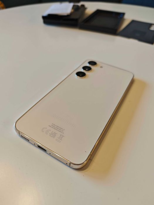 Samsung Galaxy S23 256GB