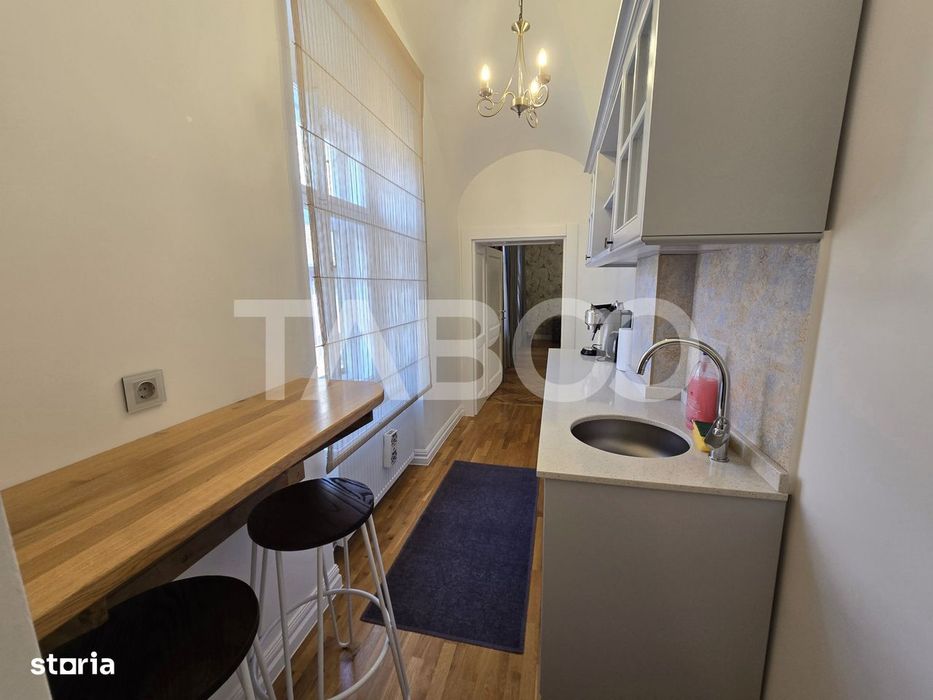 Apartament 2 camere de vanzare 2 pivnite garaj Centrul Istoric Sibiu