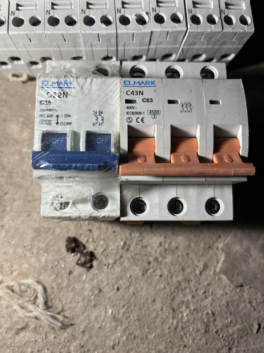 Sigurante bipolare Merlin Gerin