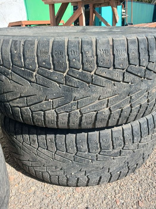 Автошины в количестве 4 шт.