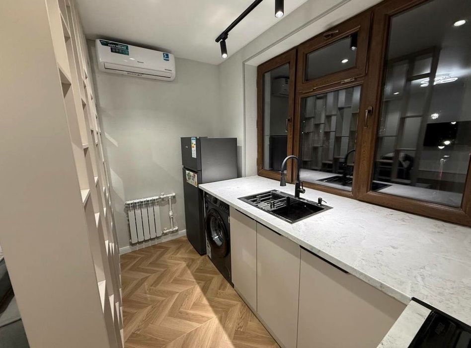 СРОЧНО‼ 1 комнатная 28м² Центр Шота Руставели | 3/5 | 65000