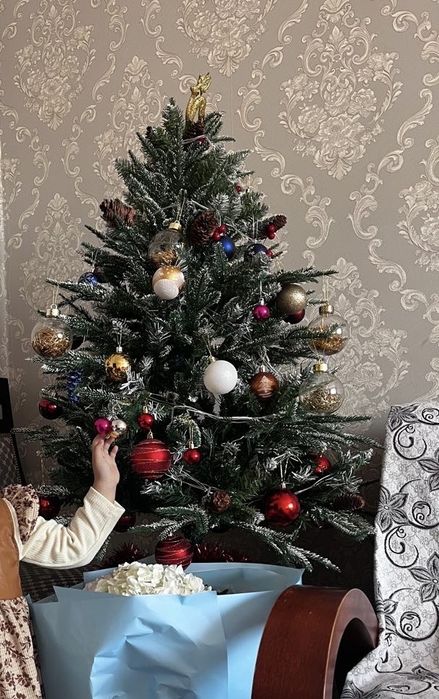 Искуственная елка 1.2м