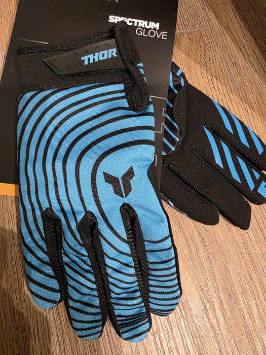 Thor MX ръкавици + подарък