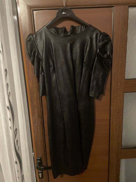 Дамски.      Рокли