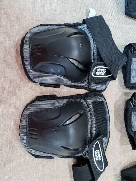 Protectii copii genunchiere Hy Skate Street Fighter