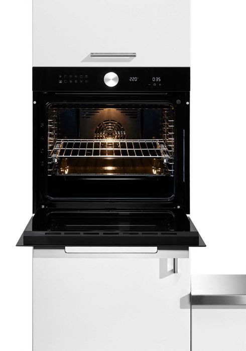 Фурна за вграждане Hanseatic с Функция AirFry HBO7212FA1