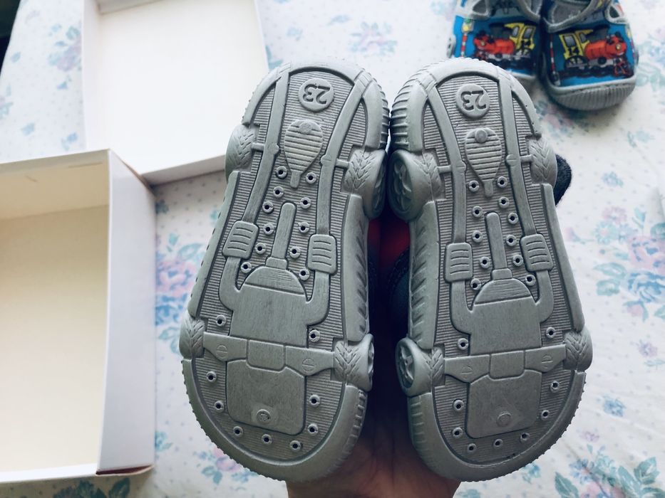 Детски обувки номер 26, 25, 24,23 и 22