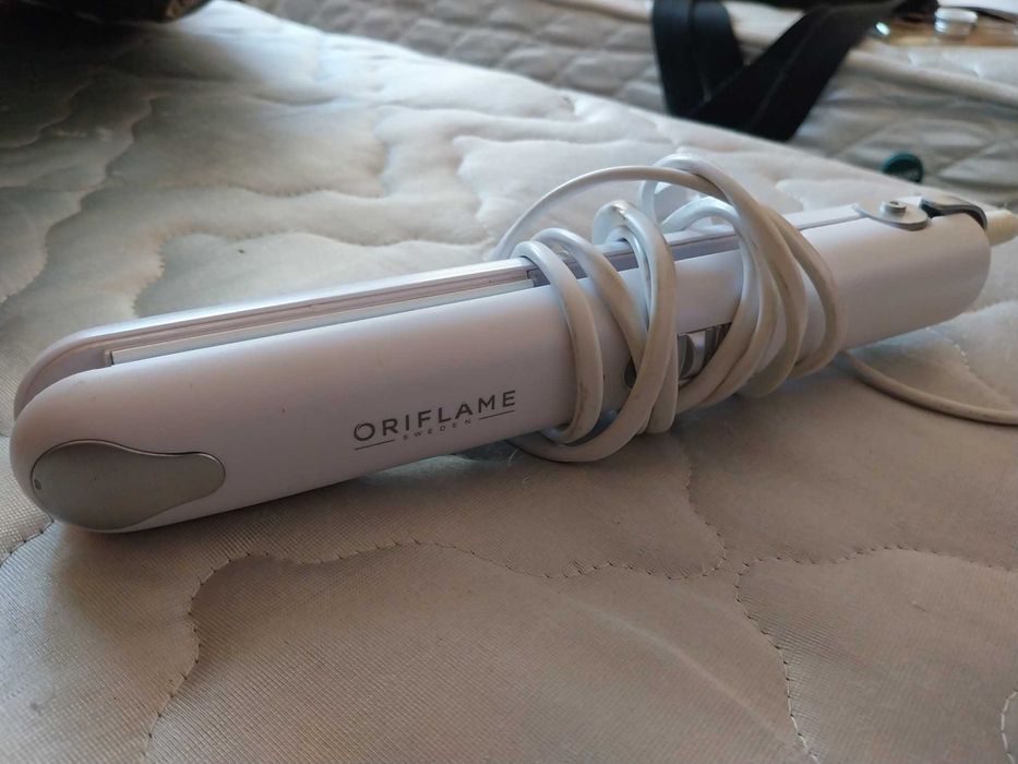 Преса за коса Oriflame