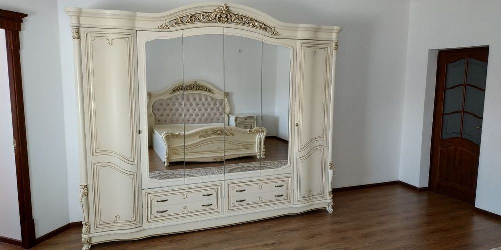 Спальная гарнитура