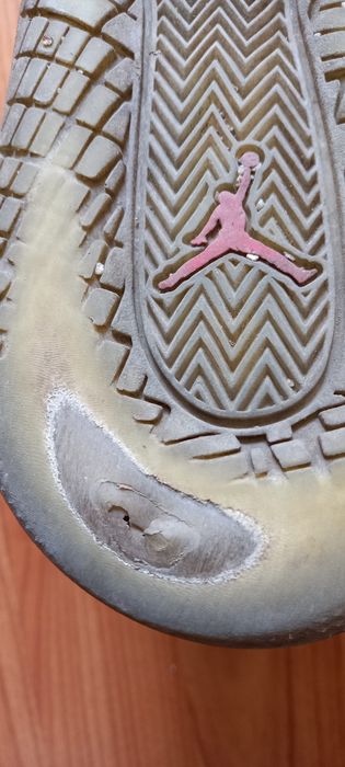 Adidași Nike Jordan 270