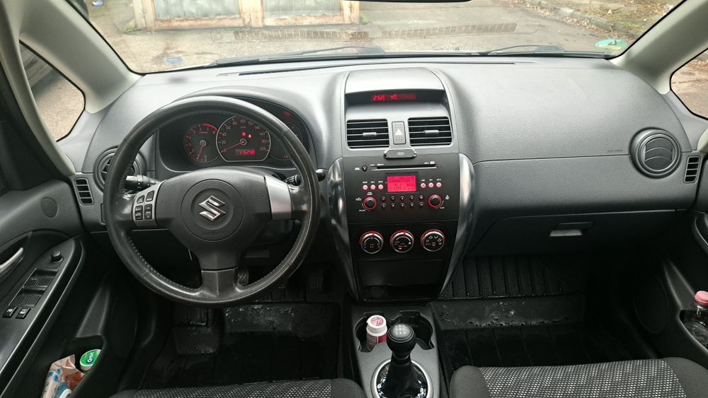 SUZUKI SX4 1.6i 16V 2WD