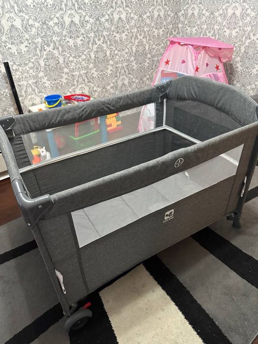 Продаётся детский манеж