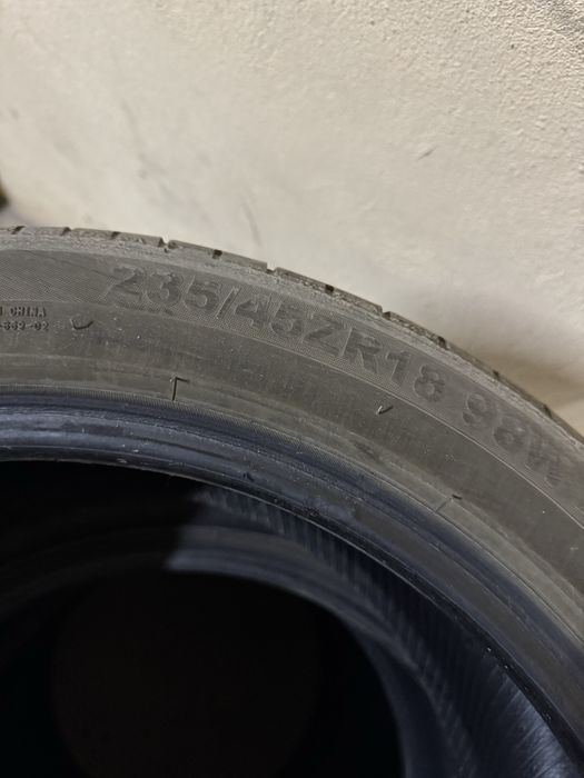 летние шины 235 45 R18