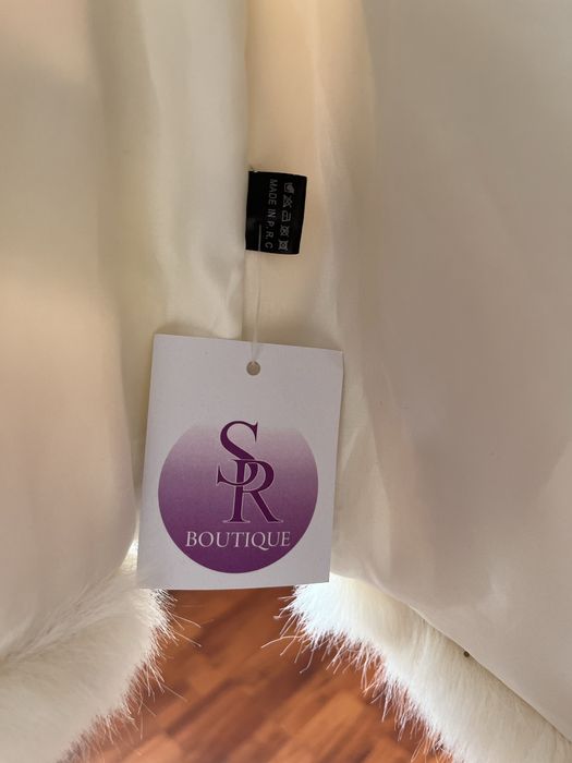 Vesta imitatie de blana