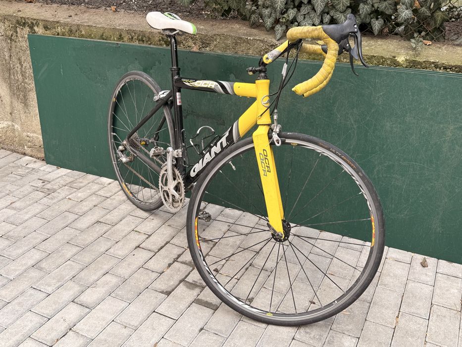 Велосипед шосеен GIANT OCR и GAZELLE TVM