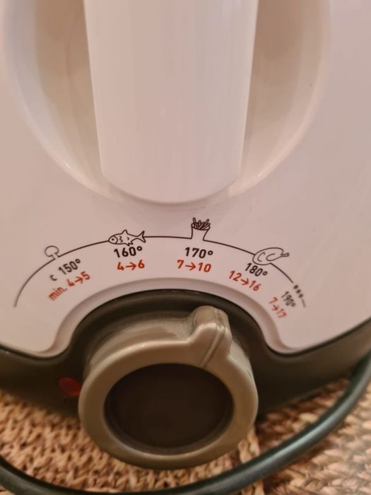 Продам фритюрницу