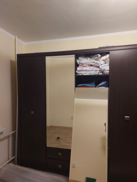 Продам шифонер с тумбой