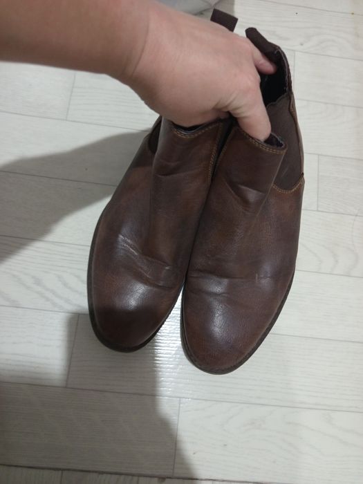 Продам обувь весна осень